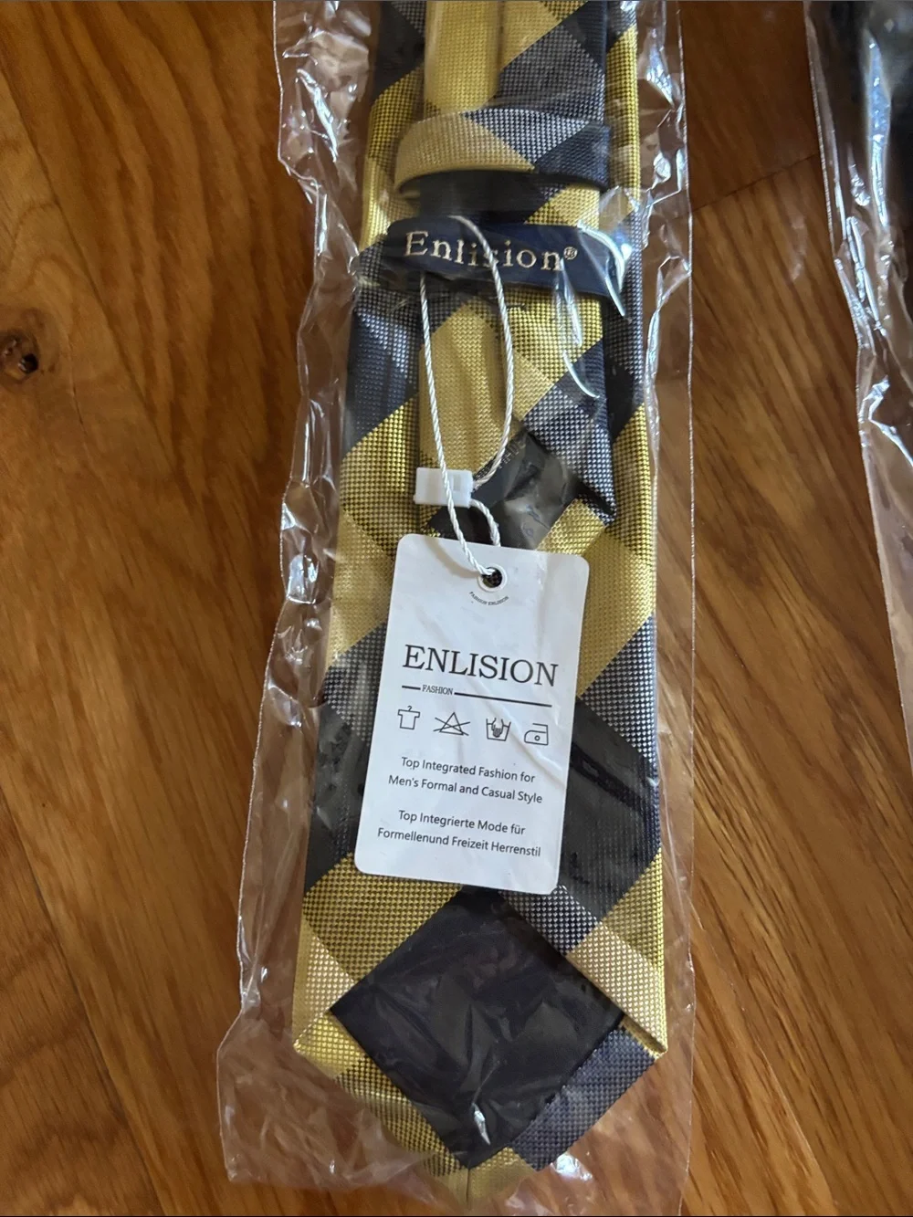 Boys Tie Set with Pocket Squares